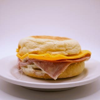 Ham & Egg Breakfast Sandwich